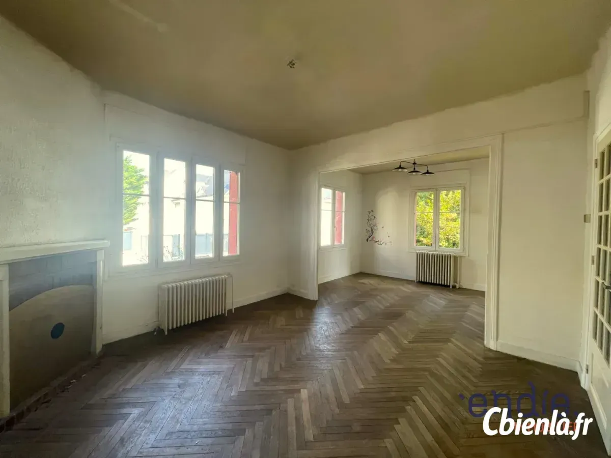 Maison à Blere