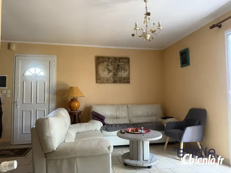 Photo 4 - Maison à Diou