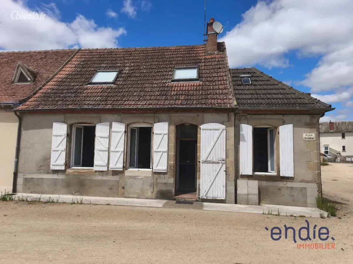 Maison à Cosne D'Allier
