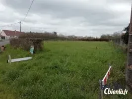 Terrain à Mornay Sur Allier