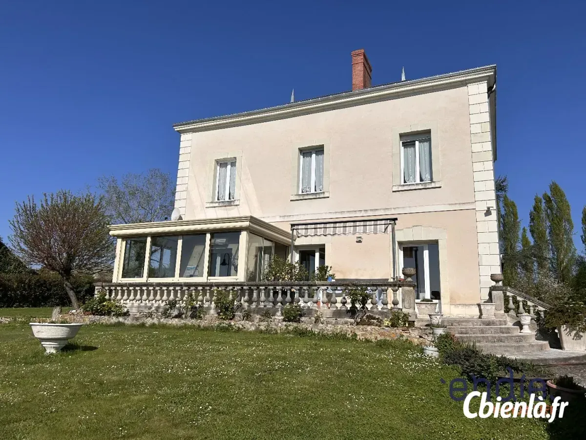 Maison à Sennevieres
