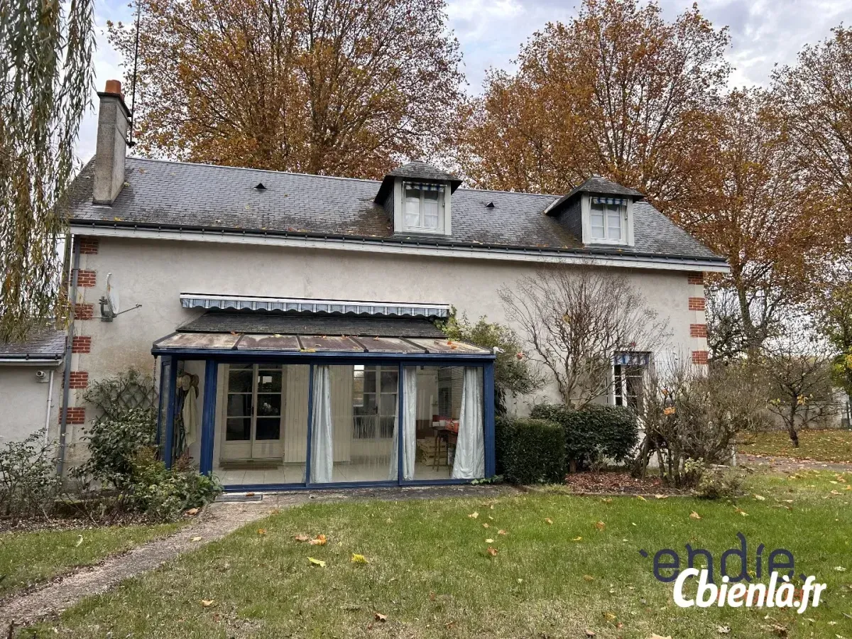 Maison à Perrusson