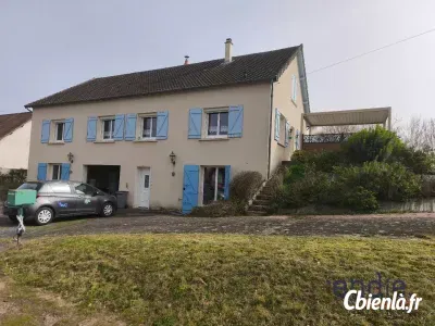 Maison à Villefranche D'Allier