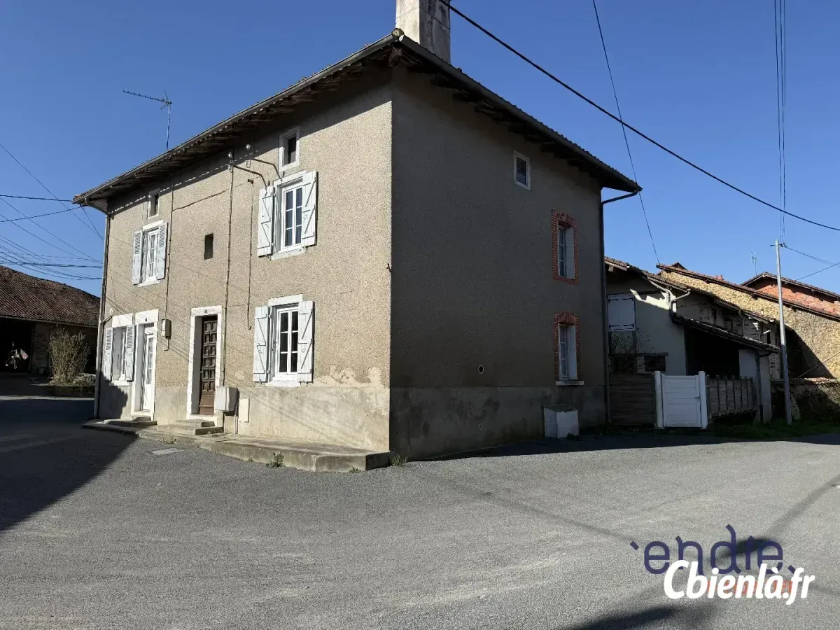 Maison à Rochechouart