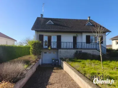 Maison à Cosne D'Allier
