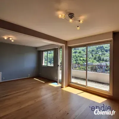 Appartement à Thiers