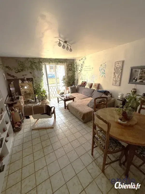 Photo 2 - Maison à Rochechouart