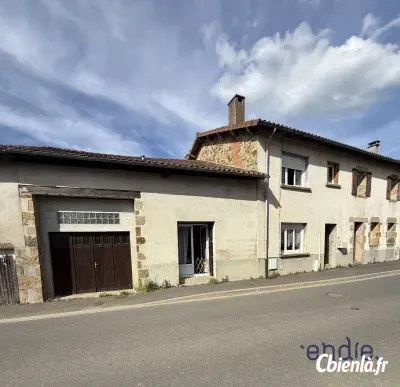Maison à Rochechouart