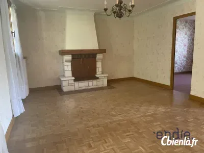 Maison à Moncontour