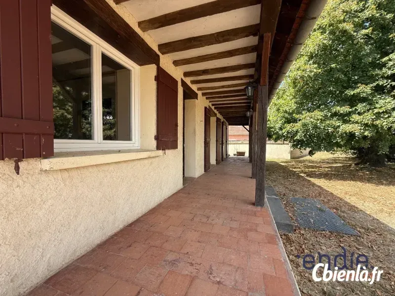 Photo 2 - Maison à Diou