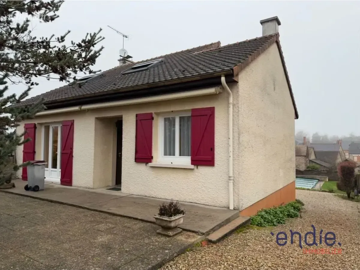 Maison à Dompierre Sur Besbre