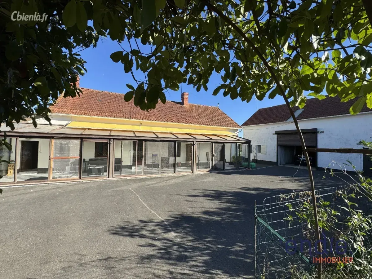 Maison à Lurcy Levis