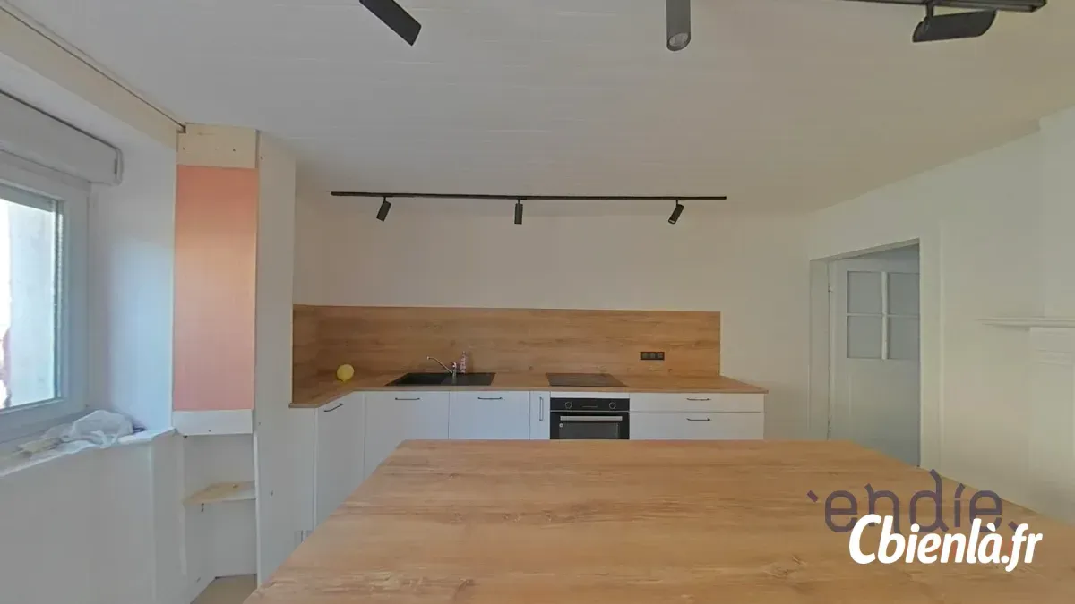 Appartement à Gy