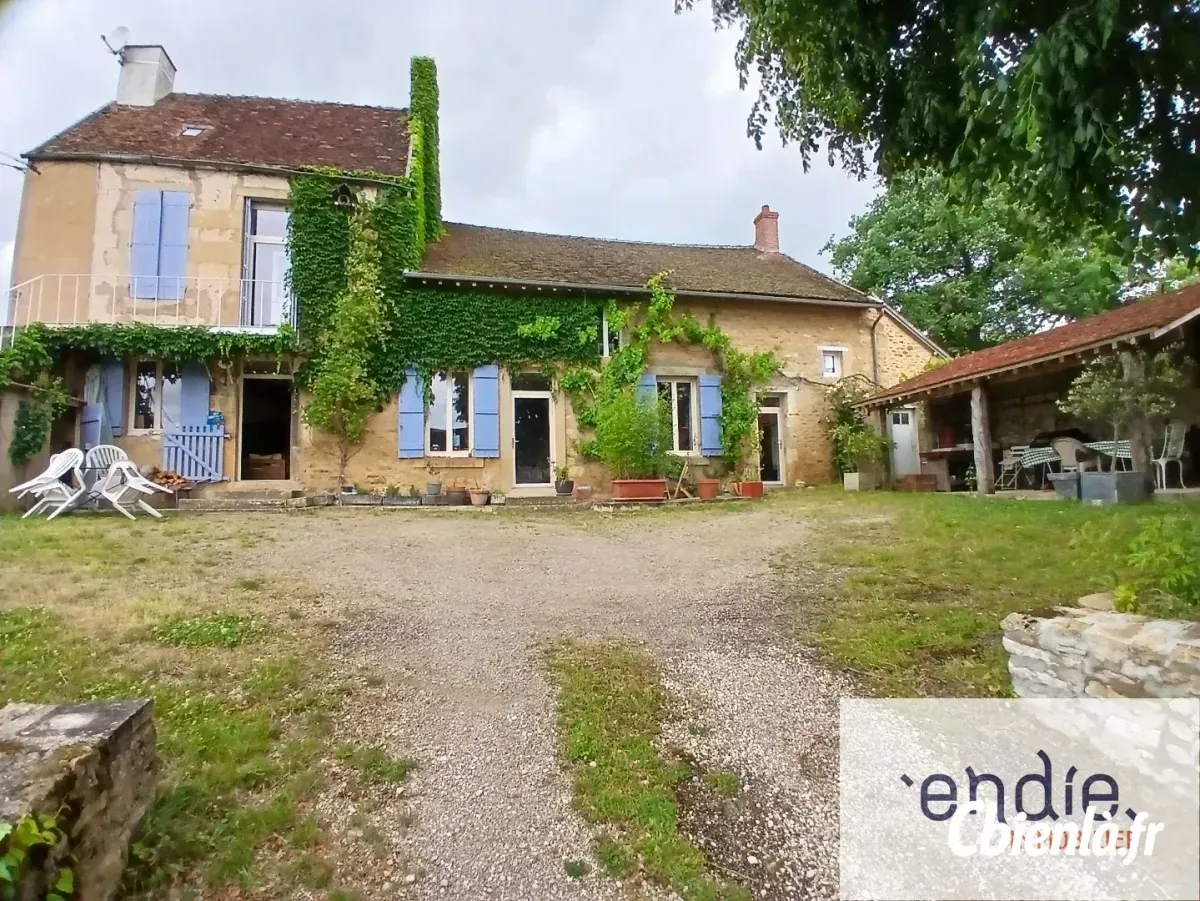 Maison à Athie