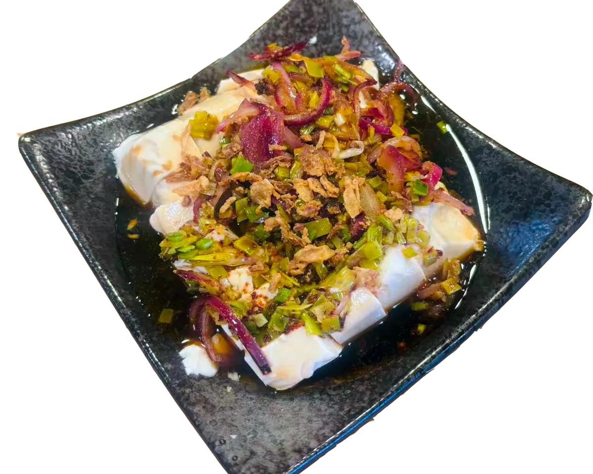Délice de salade au tofu fondant