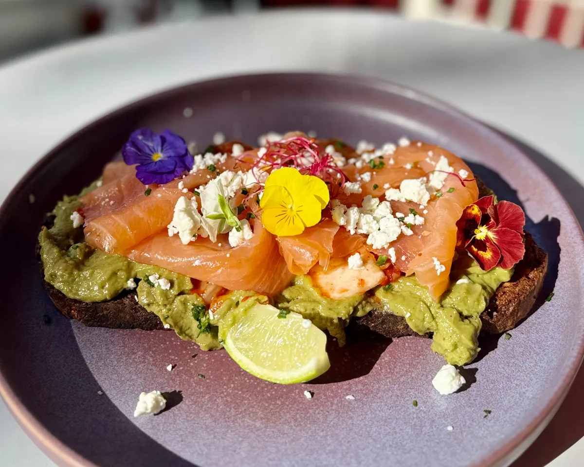 Toast Avocat Saumon 