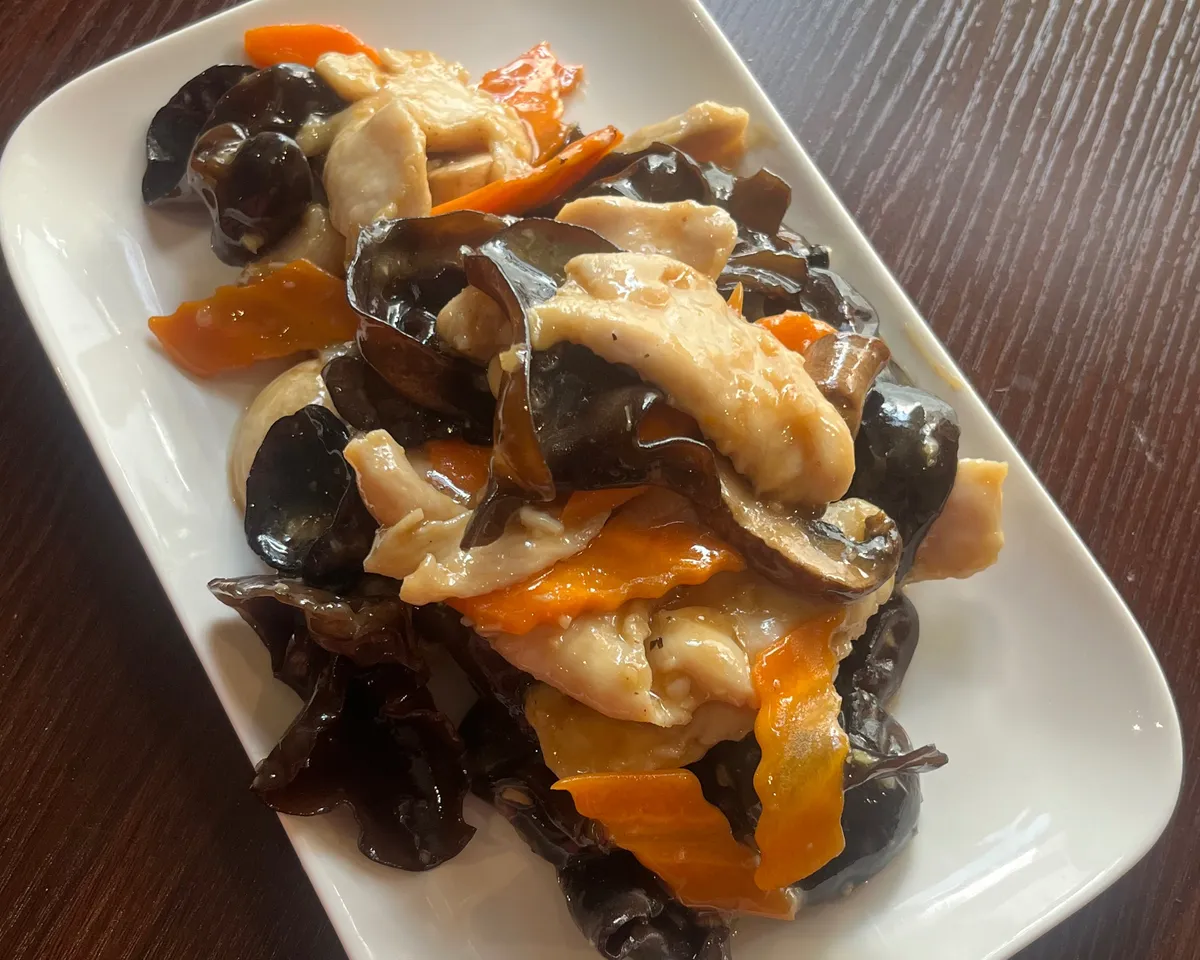 P3poulet aux champignons noir