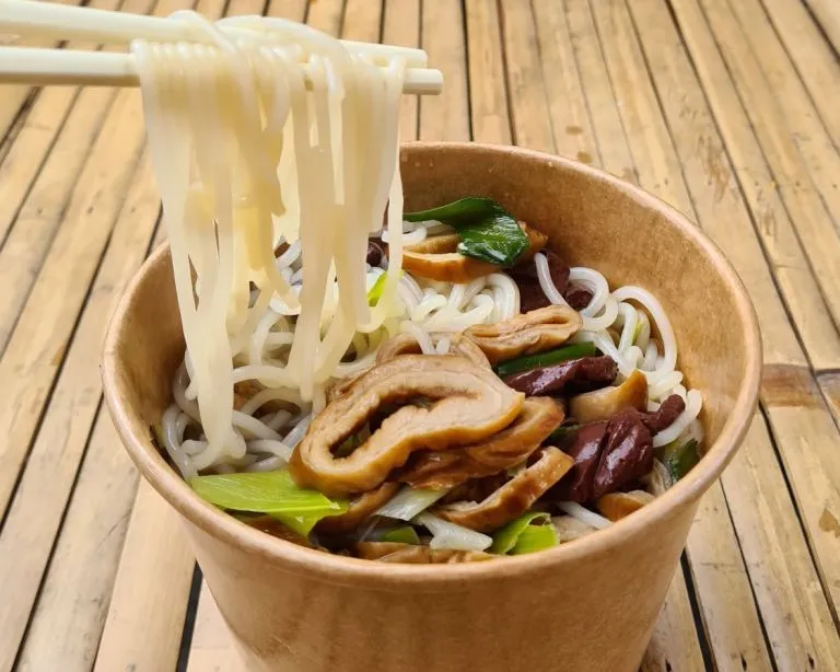 T5. Vermicelles Tripes & Sang