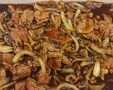 P7. Boeuf aux oignons