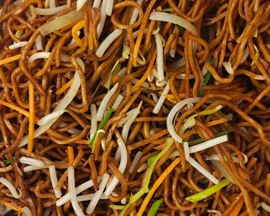 R4. Nouilles sautees