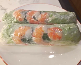 E6. Rouleau de printemps aux crevettes