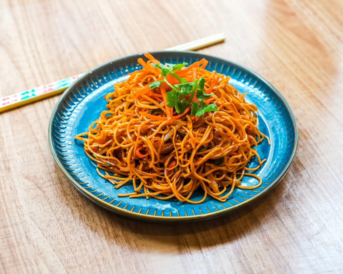 Nouilles sautees aux legumes