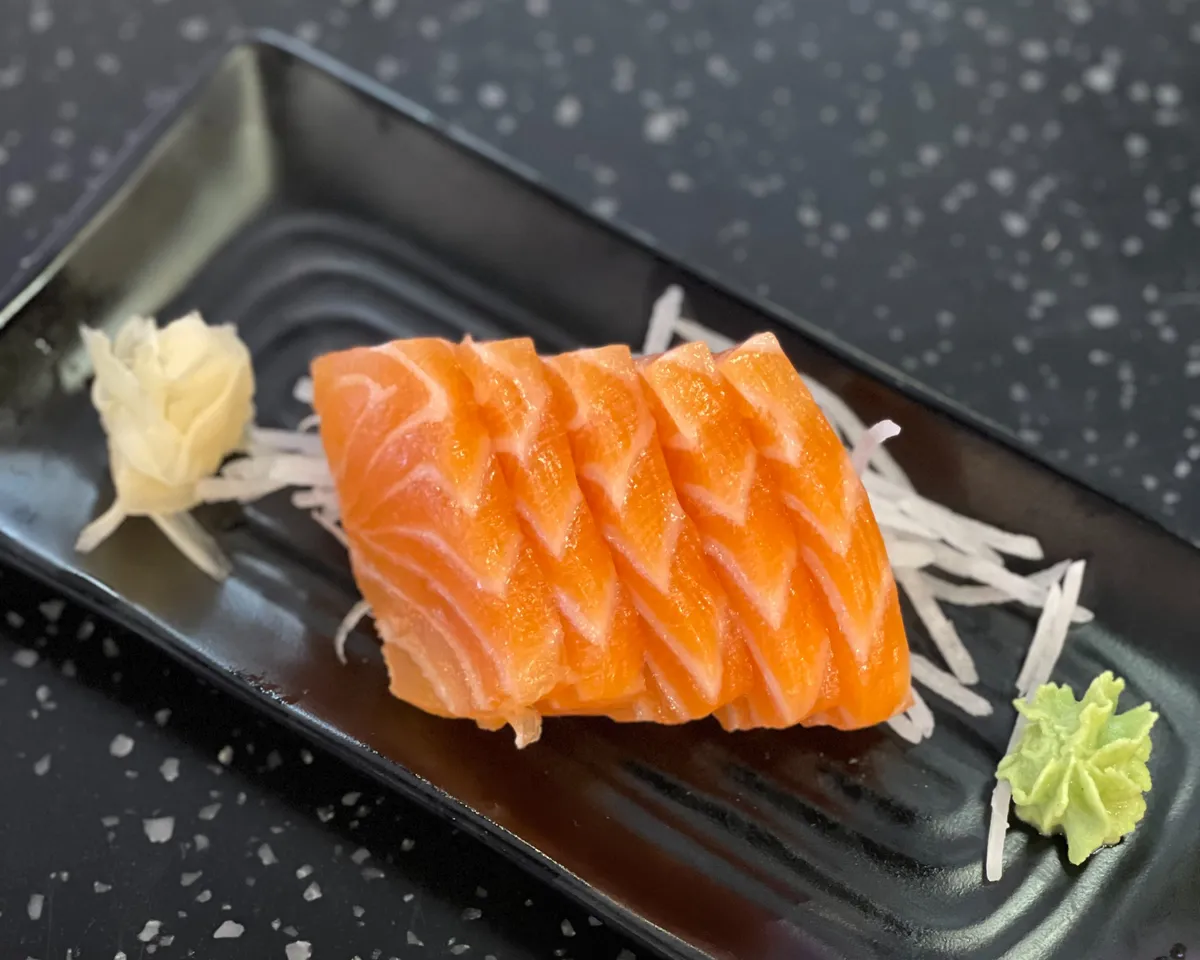 SA-S SASHIMI SAUMON 5P