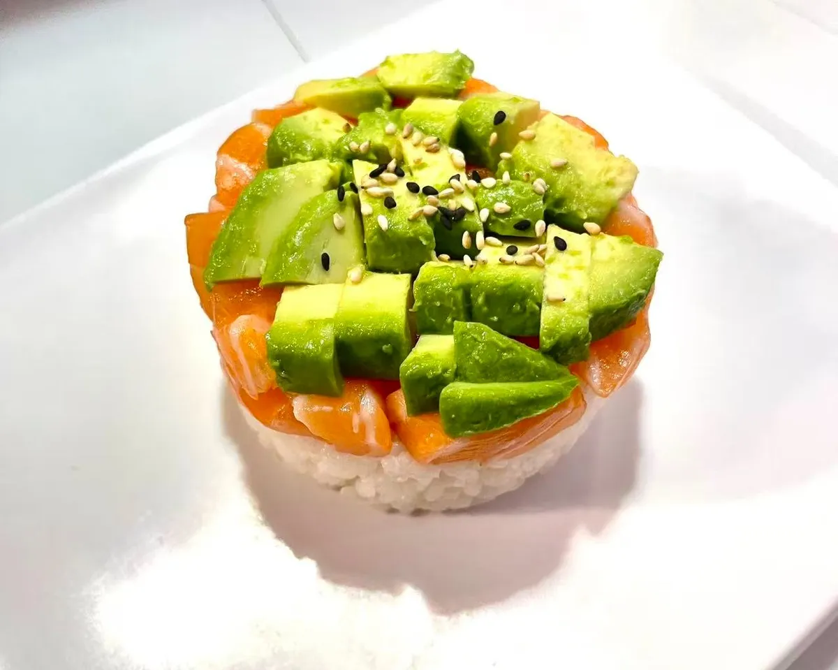 T1 - TARTARE SAUMON & AVOCAT
