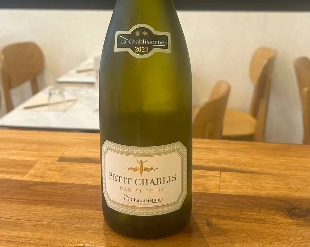 Petit Chablis Pas Si Petit Le Chablisienne 75cl