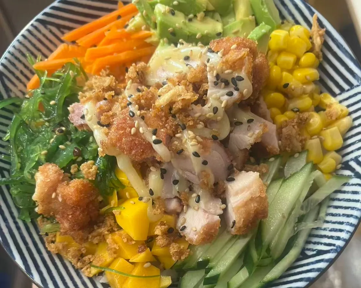 P4 Poke poulet