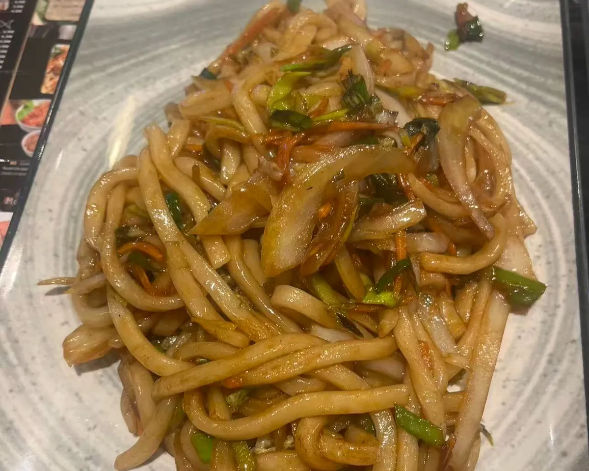 R3 Udon saute aux légumes
