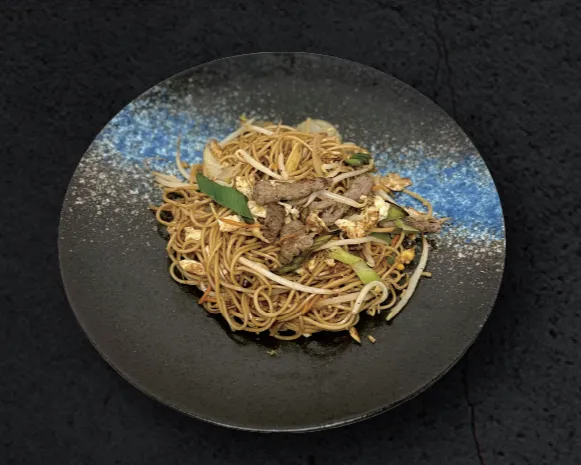 Nouilles sautées au boeuf
