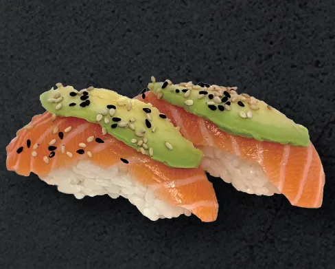 Sushi saumon avocat
