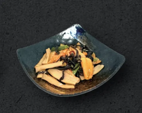 Salade de calamar et légumes