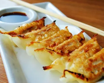 Raviolis Japonais (Gyozas) 6p