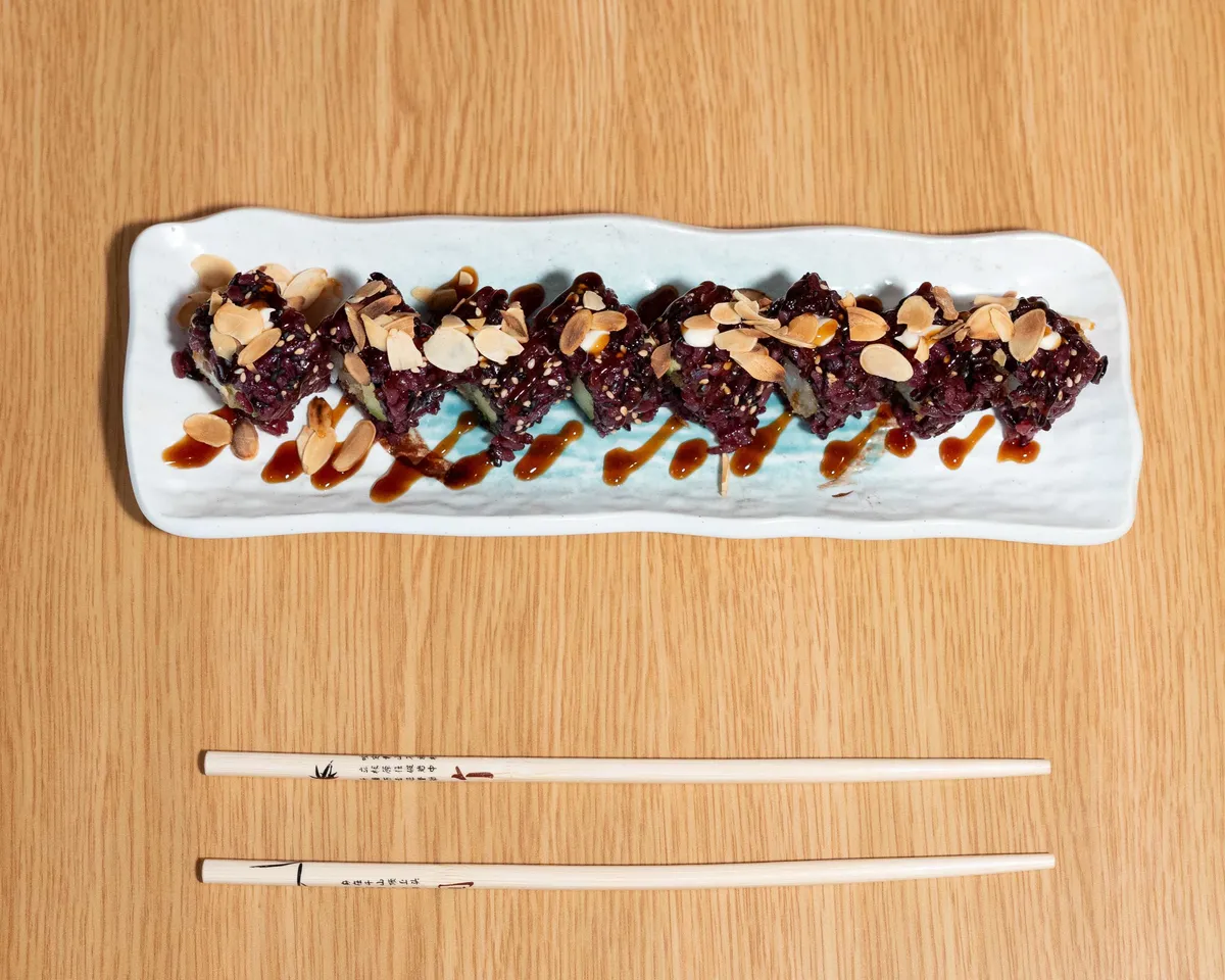 BLACK EBI PHILADELPHIA