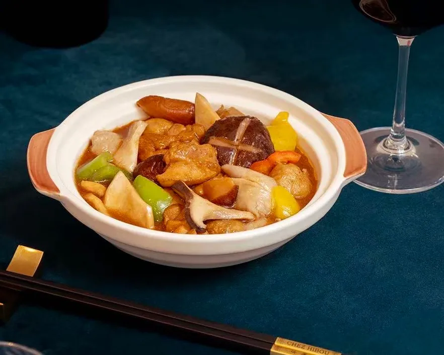 Poulet mijoté aux champignons
