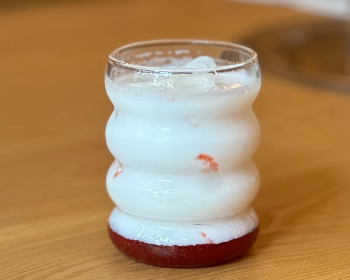 Latte fraise