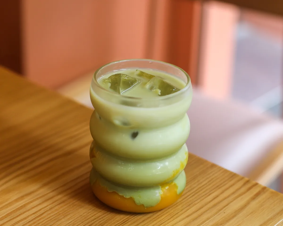 Matcha Latte Mangue