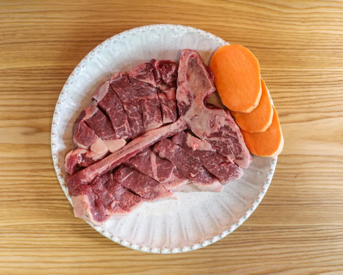 T-BONE Black Angus