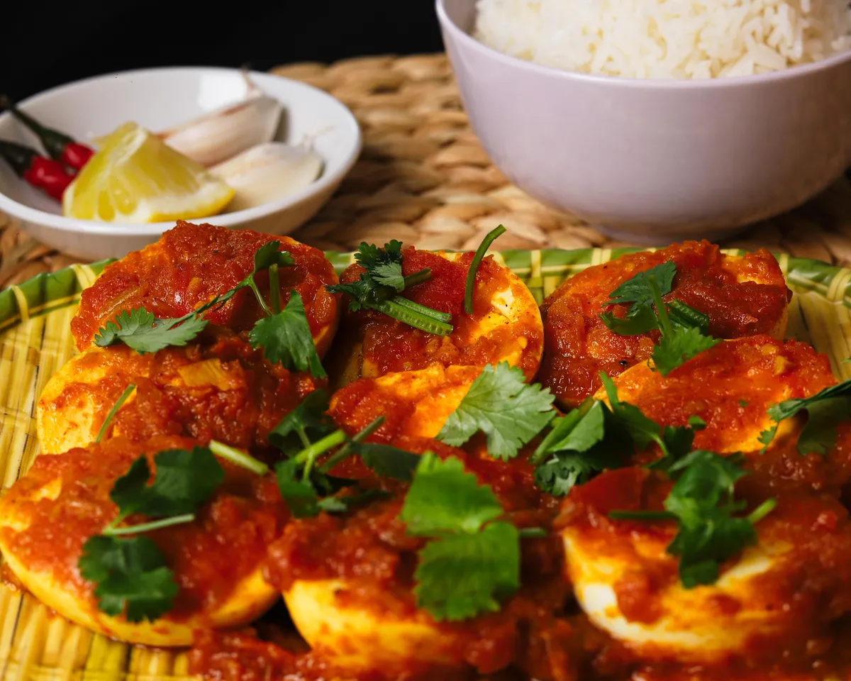 M5. OEufs a la tomate facon Birmane