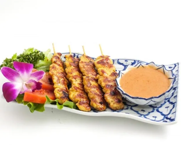 502. Brochettes de poulet grillees a la sauce sate 沙茶串烧鸡