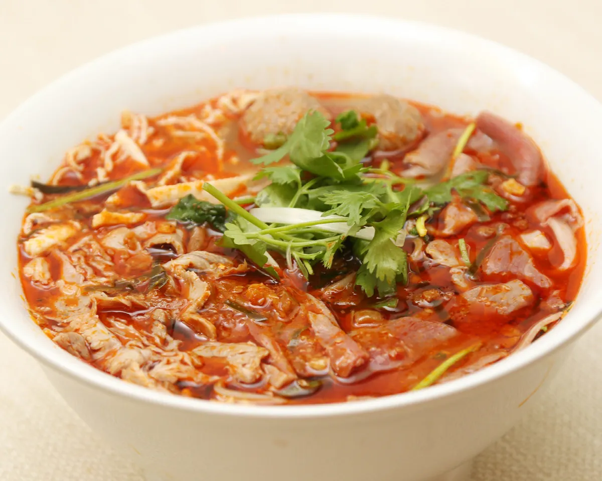 P7 PHO SATE (Speciale)