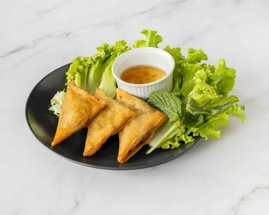 N11. TonTon triangles aux crevettes