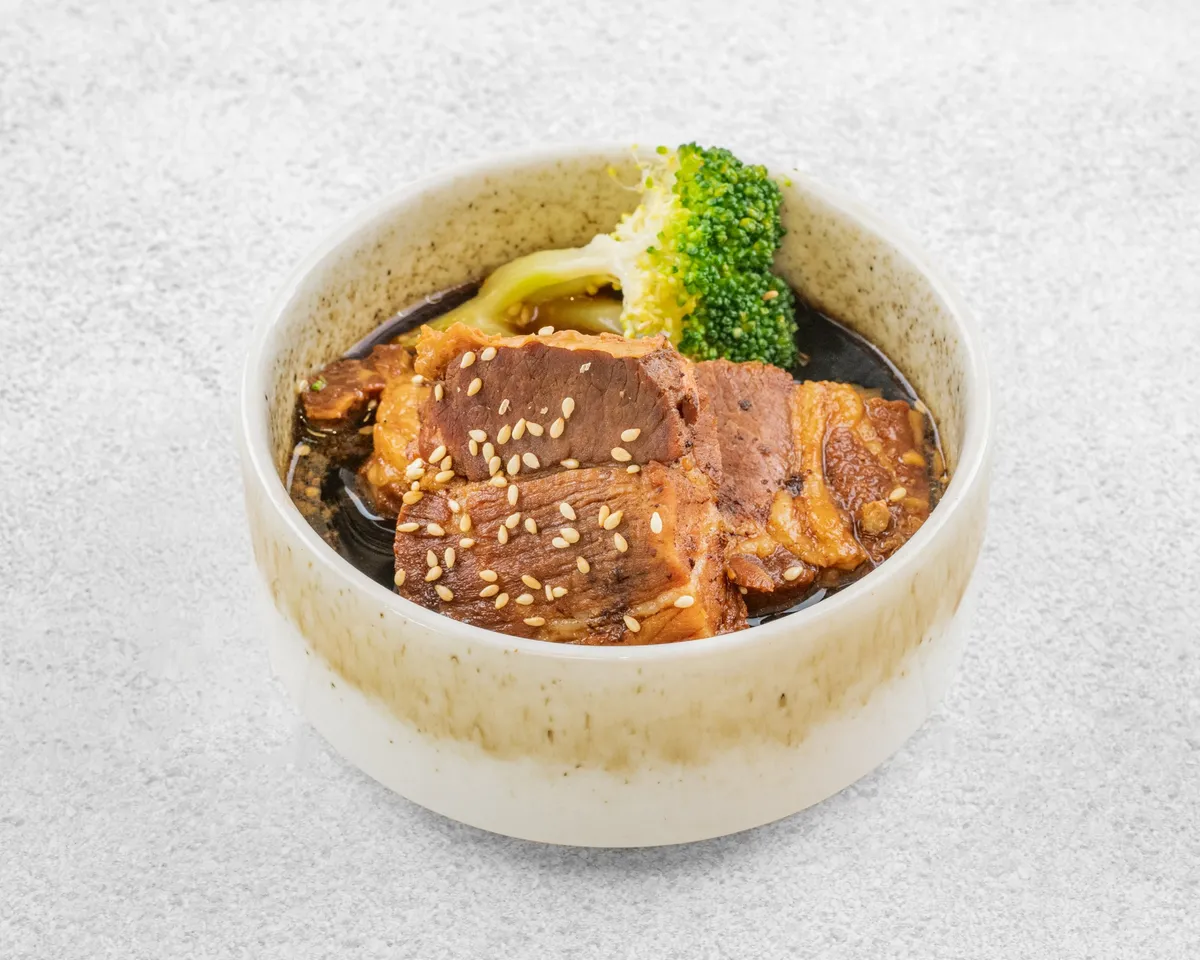 E9- Mama hongshaorou-Porc braisé 