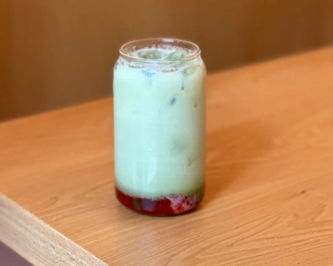 Matcha Latte Fraise 