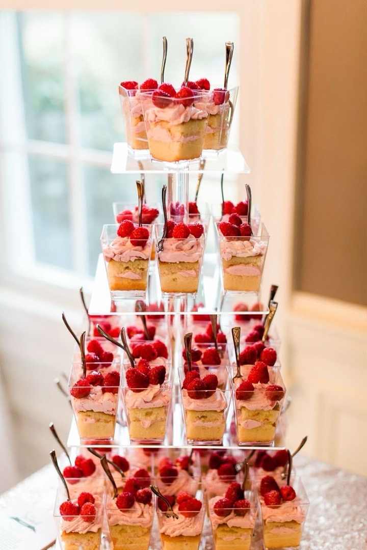 Event Styling, Catering, drinks & cocktails ,Custom Gift Services 5