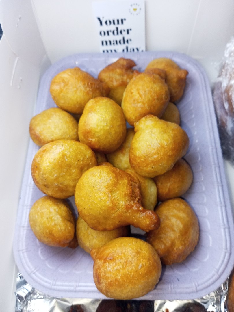 Pastry Box 2