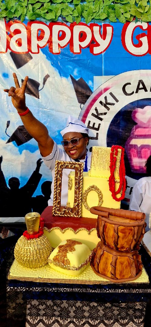 Celebration cakes 2