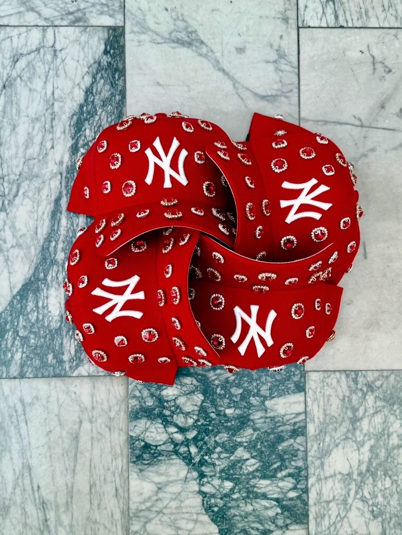 CUSTOMIZE HEADWEAR